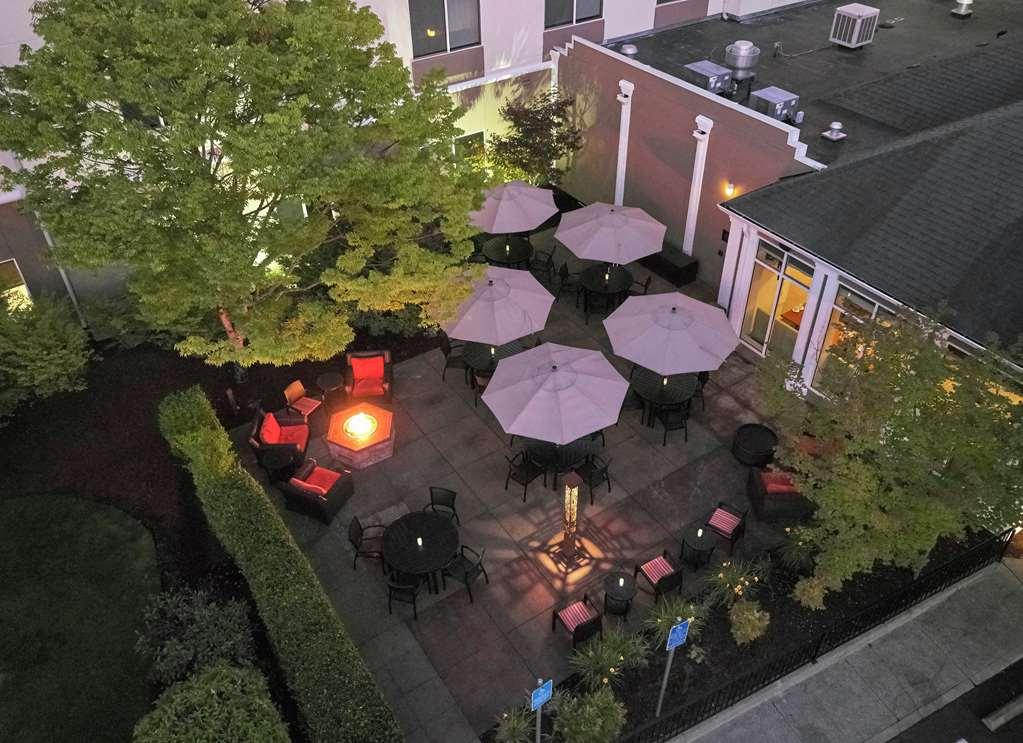 Hilton Garden Inn Portland/Beaverton Exteriör bild